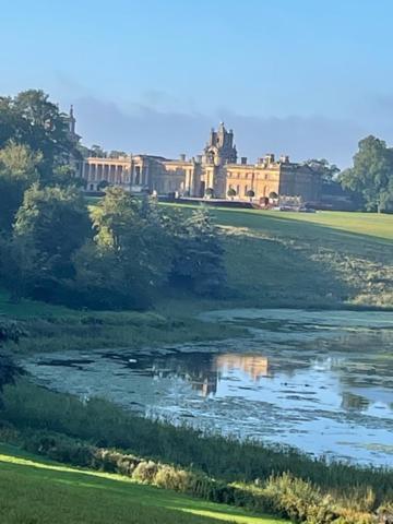 Stonesfield Masons Cottage, An Idyllic Retreat In An Area Of Outstanding Beauty, Close To Blenheim Palace, Oxford & The Cotswolds מראה חיצוני תמונה
