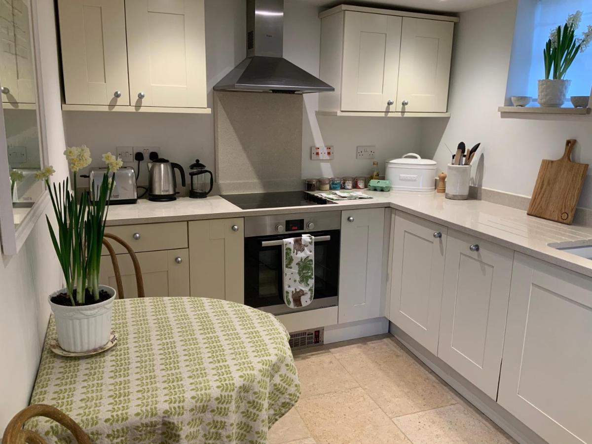 Stonesfield Masons Cottage, An Idyllic Retreat In An Area Of Outstanding Beauty, Close To Blenheim Palace, Oxford & The Cotswolds מראה חיצוני תמונה