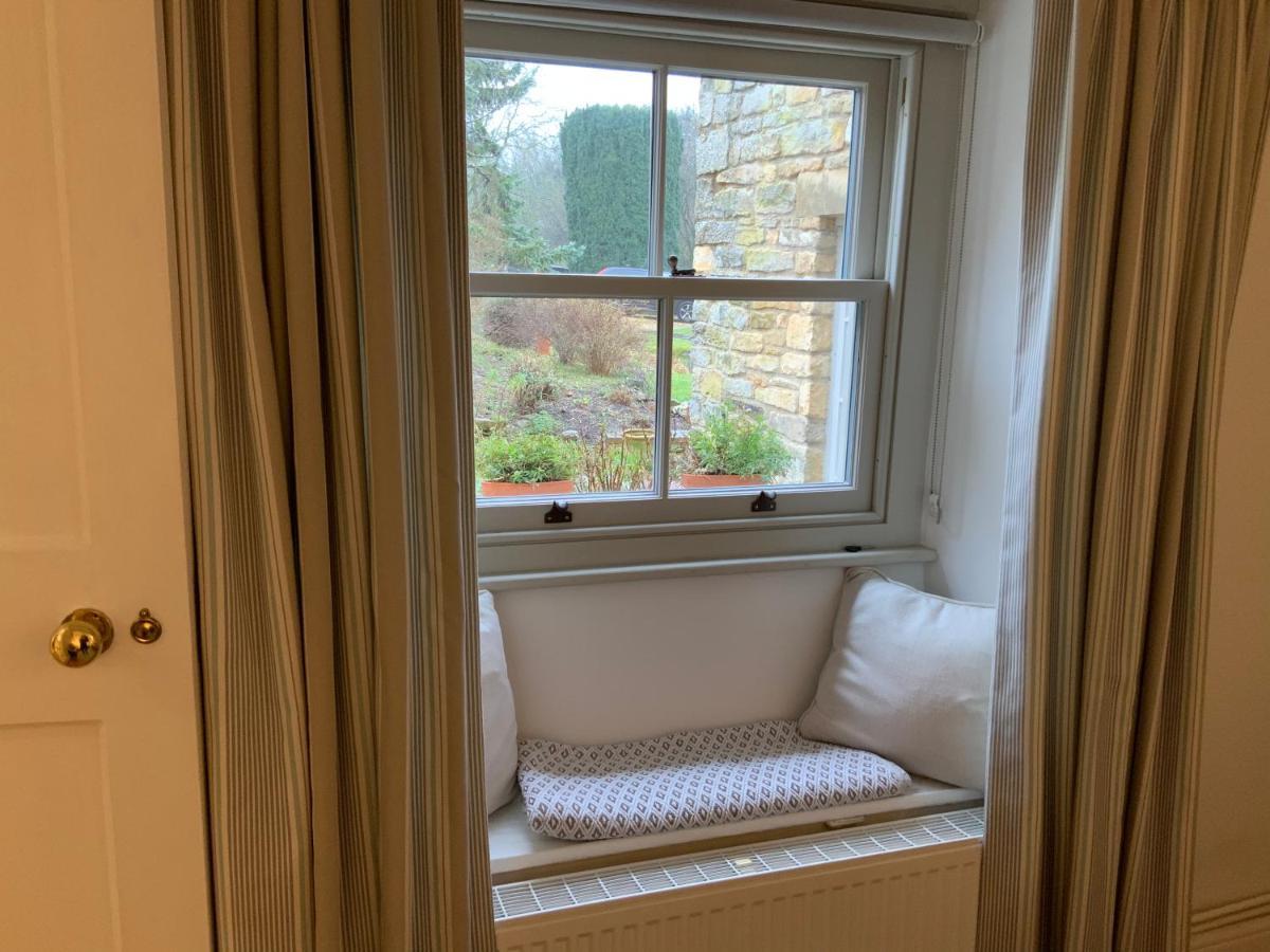 Stonesfield Masons Cottage, An Idyllic Retreat In An Area Of Outstanding Beauty, Close To Blenheim Palace, Oxford & The Cotswolds מראה חיצוני תמונה
