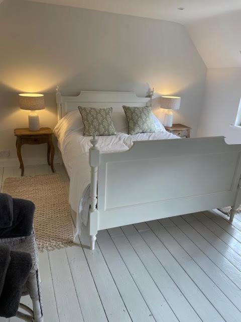 Stonesfield Masons Cottage, An Idyllic Retreat In An Area Of Outstanding Beauty, Close To Blenheim Palace, Oxford & The Cotswolds מראה חיצוני תמונה